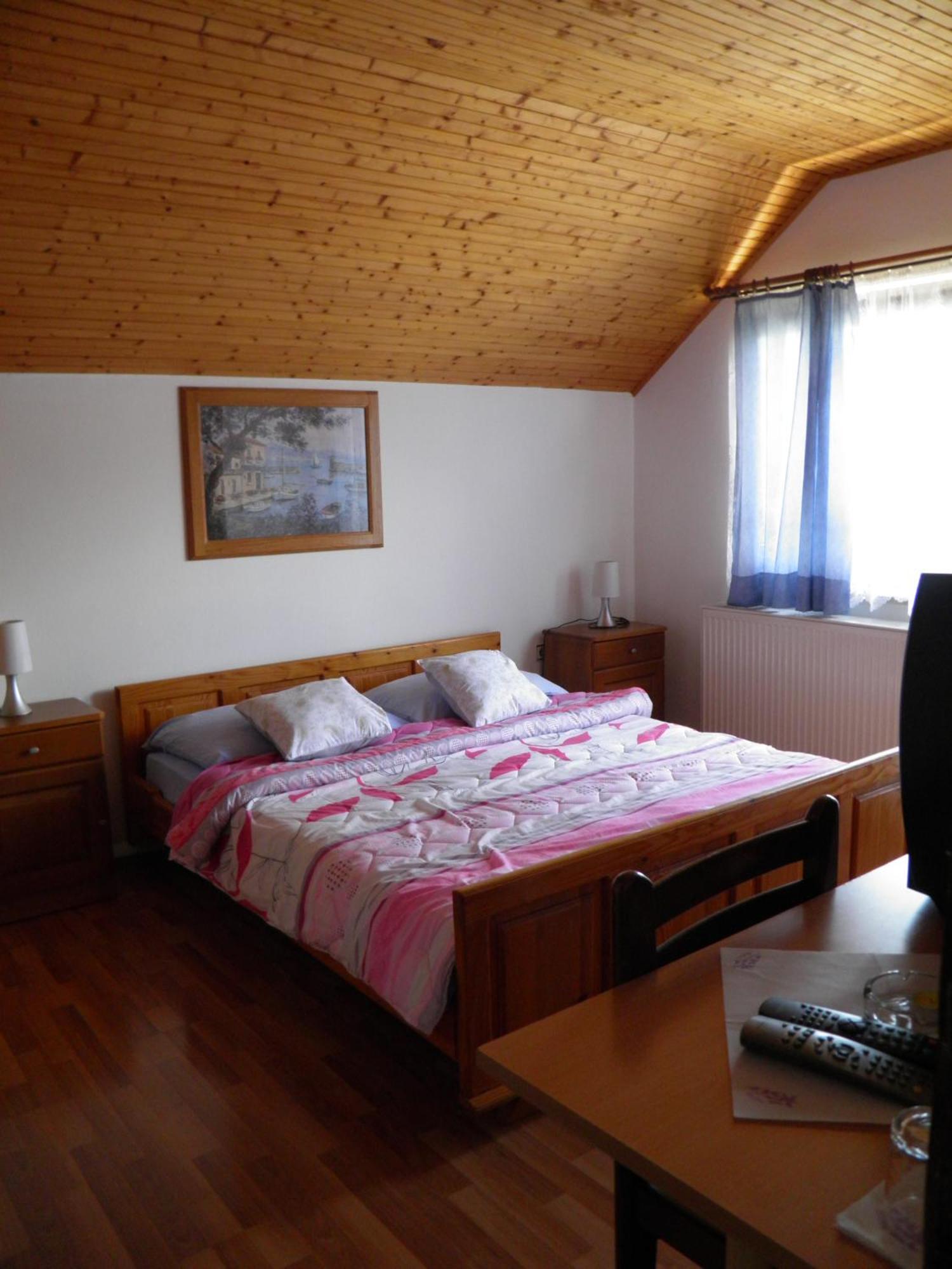 Hotel House Janja Plitvice Seliste Dreznicko Camera foto